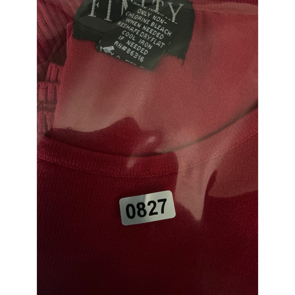 Finity Woman Sweater Tank Womens 2X Red Excellent Sleeveless Ribbed Side Panels - Picture 9 of 9